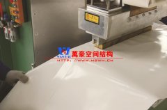 膜結(jié)構(gòu)材料價格是多少？膜結(jié)構(gòu)車棚材料一般怎么報價？