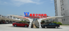 寧波車棚廠家哪家好？膜結構車棚廠家優(yōu)先選擇萬豪