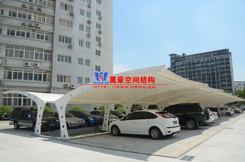 膜結(jié)構(gòu)車(chē)棚常用材料