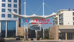 什么是張拉膜結(jié)構(gòu)?張拉膜結(jié)構(gòu)建筑安裝注意事項(xiàng)有哪些？